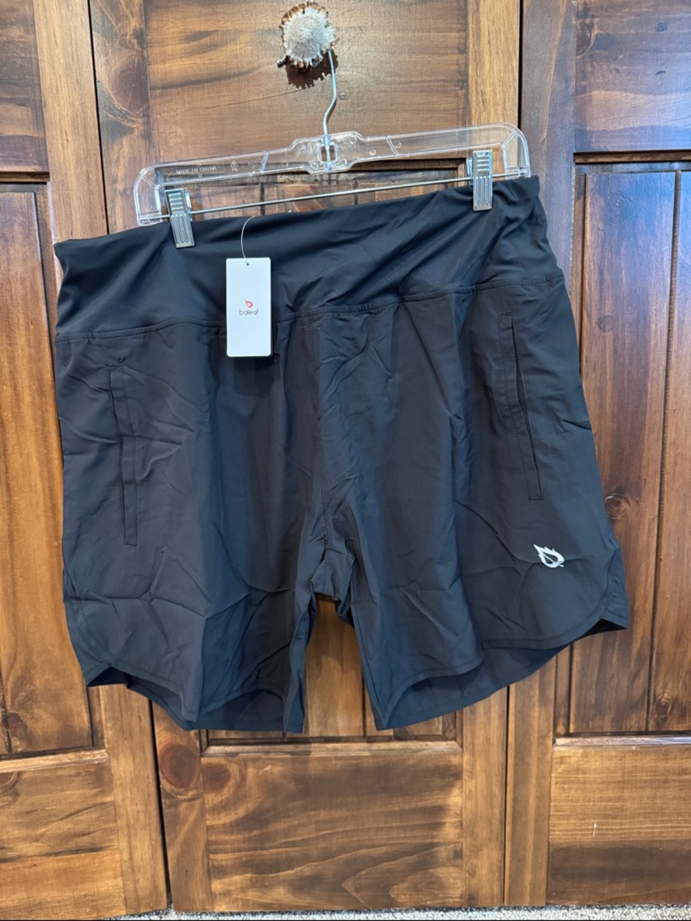 Baleaf Black Athletic Running Shorts with Zip Pockets 7” Inseam